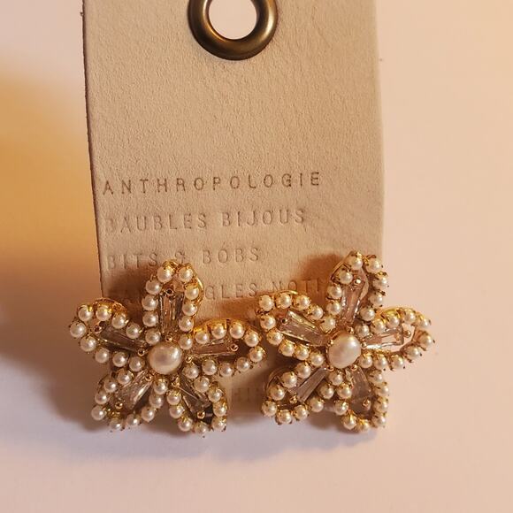 Anthropologie Pearl Beaded Flower Stud Earrings New With Tags "1 - Picture 4 of 8